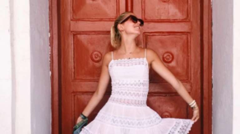 Η Μαρία-Ολυμπία στο νησί των ανέμων για τα γενέθλιά της