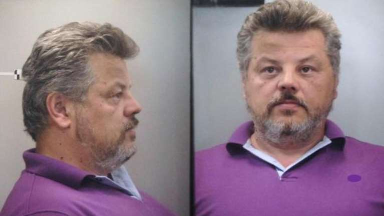 Αυτός είναι ο 48χρονος που εξέδιδε 15χρονο κορίτσι