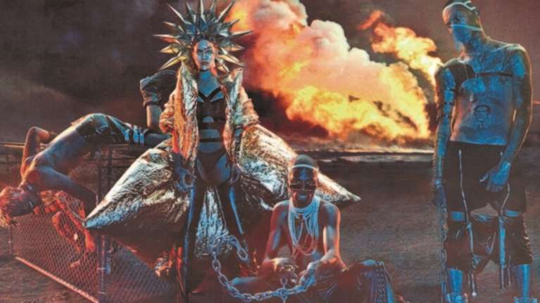 Ριάνα η πιο σέξι θεά του πολέμου και της ειρήνης