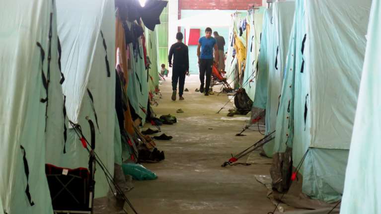 Αλλοδαπή κατήγγειλε απόπειρας βιασμού από πρόσφυγες στην Πιερία