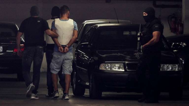 Κάλεσμα συμπαράστασης από &quot;Ρουβίκωνα&quot; σε Σακκά-Σεϊσίδη