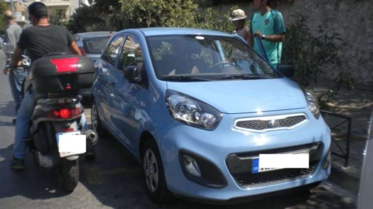 Χανιά: Ζευγάρι κλείδωσε &amp; άφησε στο ΙΧ το κοριτσάκι του