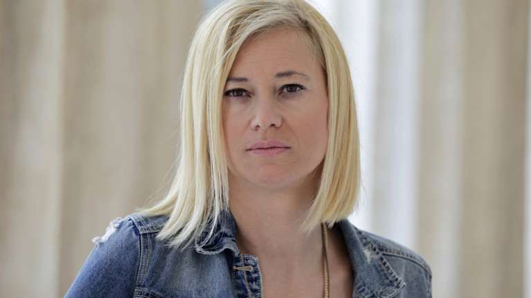 Απίστευτη γκάφα: Η Ραχήλ έμπλεξε τον Tesla με τους... Vegas !