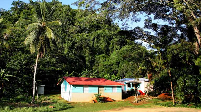 To ταπεινό σπίτι όπου έζησε ο «χρυσός» θρύλος Γιουσέιν Μπολτ