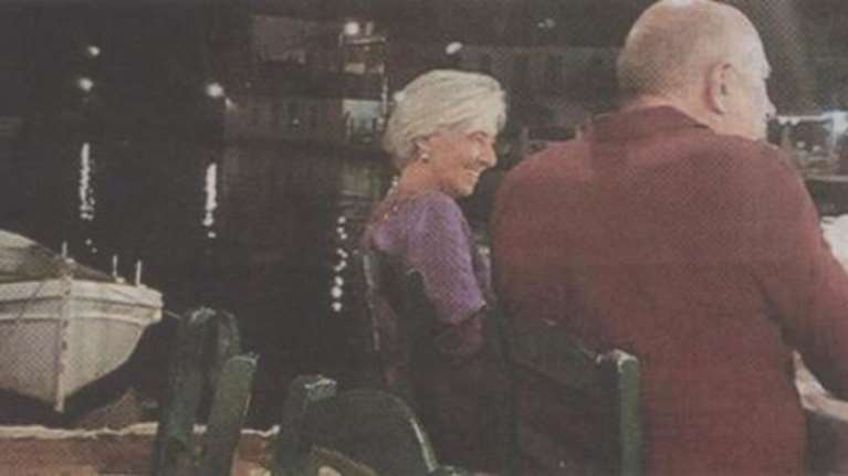 Έτρωγε αστακό η Κριστίν Λαγκάρντ στα Τριζόνια;