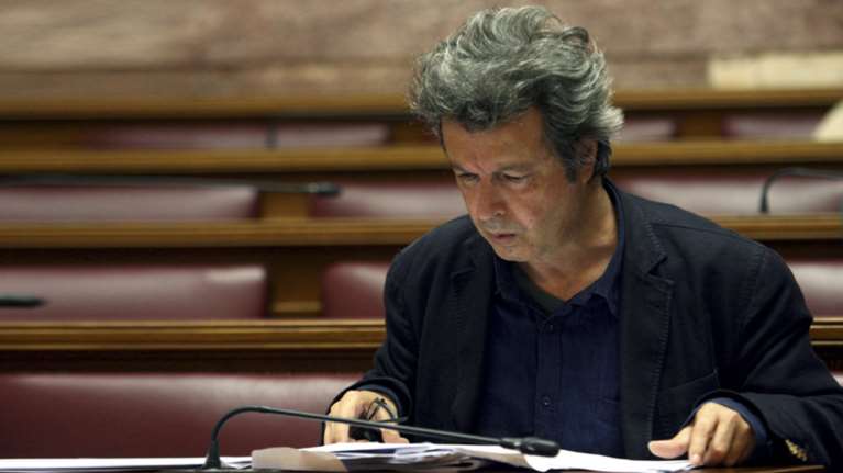 Τατσόπουλος:  «H Αυγή μεταλάσσεται ανοιχτά σε μια φασιστική εφημερίδα»