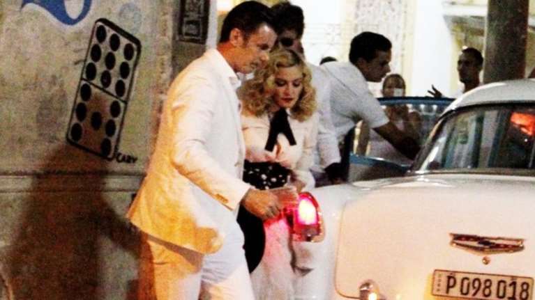 Τι φόρεσε η Μαντόνα στην Κούβα: Πιο συντηρητική και πιο σικάτη από ποτέ