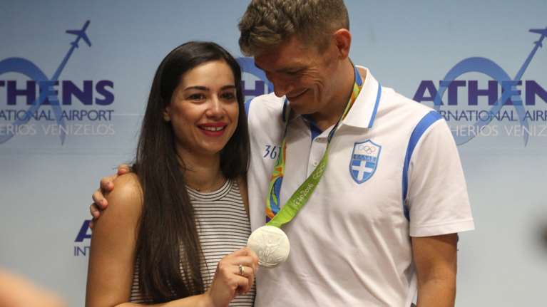 Διπλή χαρά για τον Σπύρο Γιαννιώτη: Θα γίνει μπαμπάς σε 3 μήνες