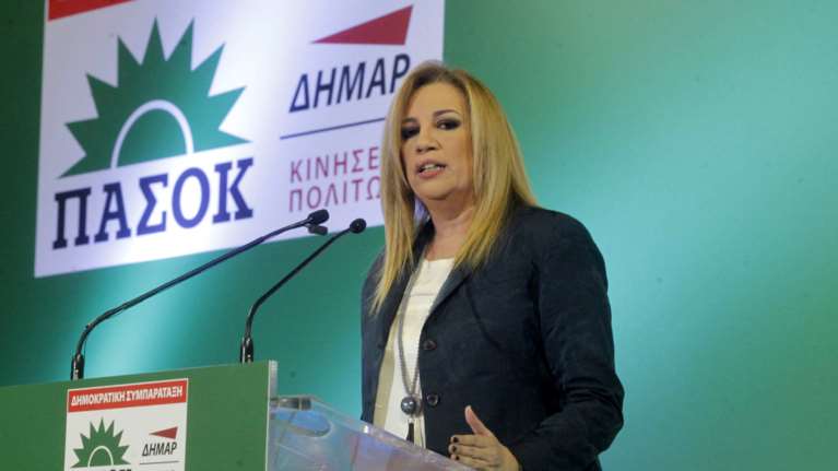 Γεννηματά: Η κοινωνία στο Ζάλογγο και κάποιοι χορεύουν τσάμικα