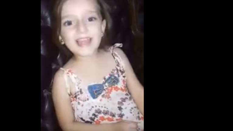 Κοριτσάκι τραγουδάει και σκάει βόμβα- Βίντεο σοκ