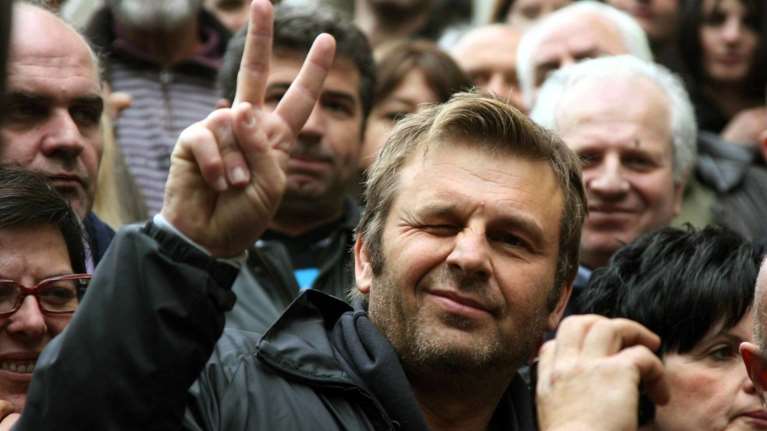 Ο Γκλέτσος στο ...αντάρτικο: Αν χρειαστεί, ανατινάζω τα διόδια