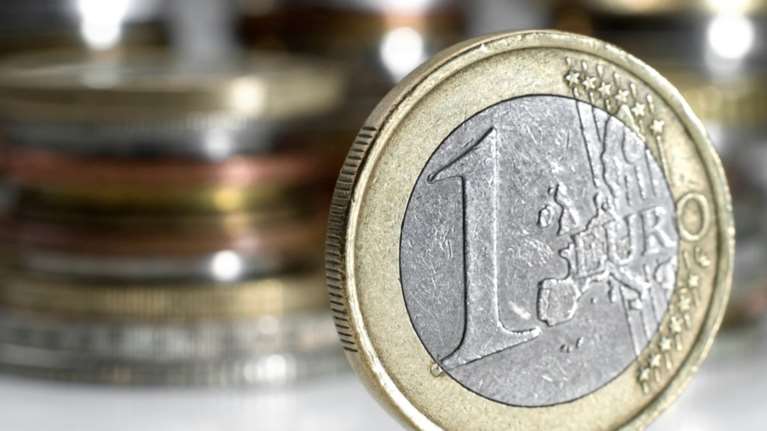 Μικρότερο πρωτογενές πλεόνασμα παρά τους νέους φόρους