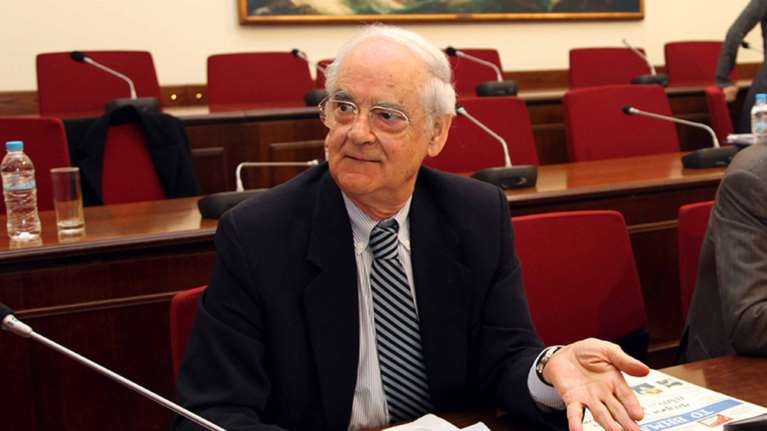 Απόστολος Κακλαμάνης υπέρ υπουργείου Παιδείας: Φέρνουν ρυθμίσεις του Αντρέα