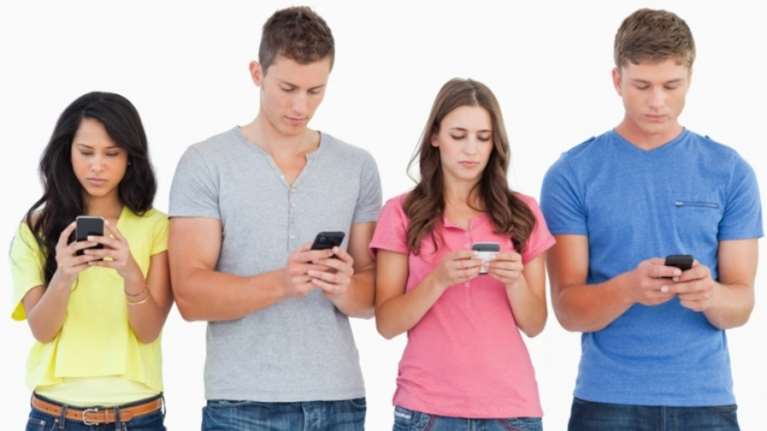 Πόσο αντέχετε χωρίς το κινητό σας; Εκπληκτικό πείραμα
