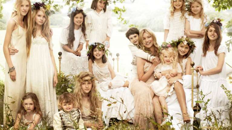 Κέιτ Μος: Ετοιμάζει γάμο για λίγους και εκλεκτούς στην Ελλάδα