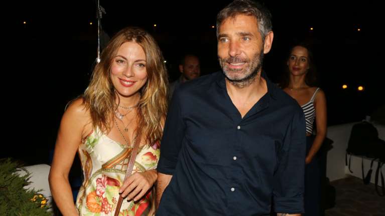 Φετίχ για Αθερίδη - Καρύδη μαύρα σεντόνια και ψέμα!