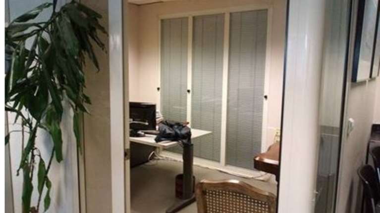 Αδειάζουν τα γραφεία τους οι δημοσιογράφοι του Mega - φωτό -