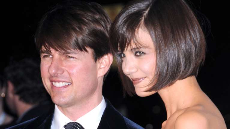 Ο τρελός όρος του Κρουζ: Τι απαγορεύει στη Χολμς για 5 ολόκληρα χρόνια;