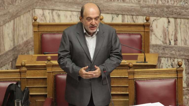 Αλεξιάδης: Δυστυχώς, αλλά θα πληρώσει ΕΝΦΙΑ και το «Χαμόγελο του Παιδιού»