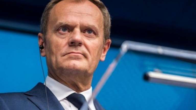 Τουσκ σε Μέι: &quot;Δικιά σας η μπάλα για το Brexit - Τελειώνετε σύντομα&quot;