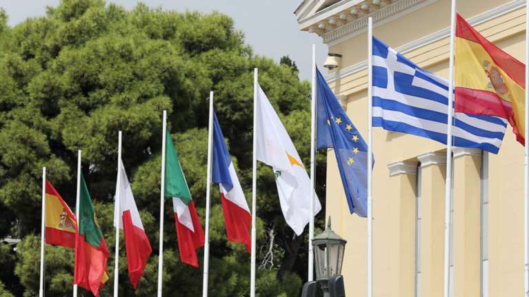 Με χαμηλές προσδοκίες ξεκινά η "συνάντηση των Νοτίων"