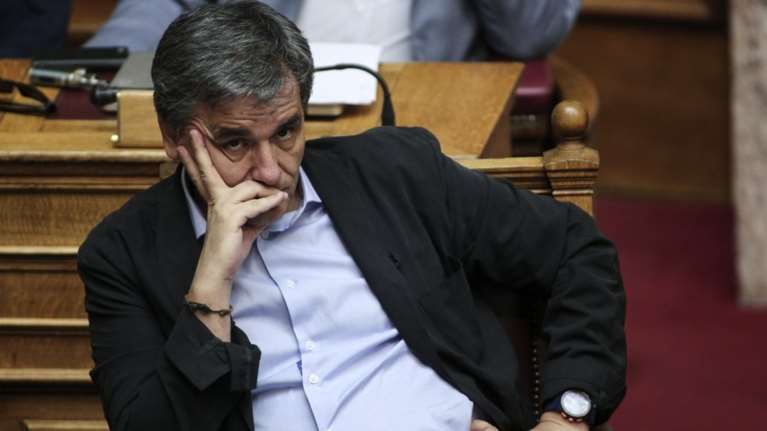 Ποια είναι οι 3 Έλληνες που «έκοψαν» οι Θεσμοί για το νέο Υπερταμείο