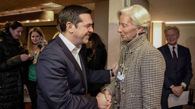 Προς μετωπική σύγκρουση Ελλάδας-ΔΝΤ για τα εργασιακά