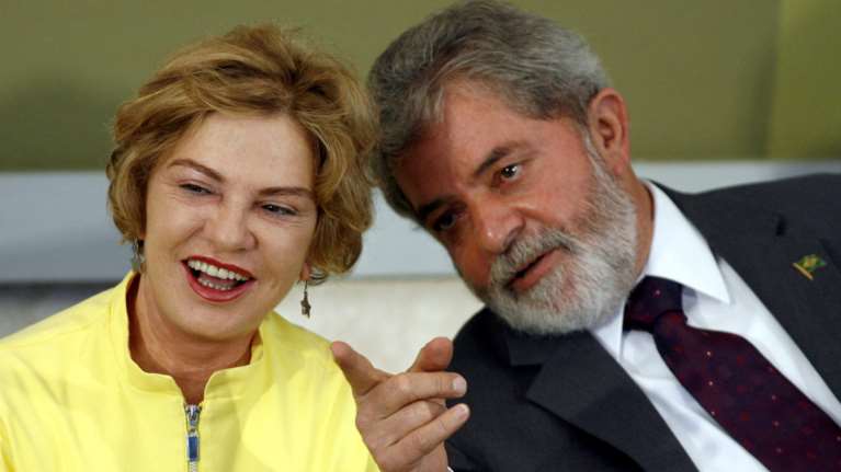 Σε δίκη προσάγονται ο Λούλα και η γυναίκα του για διαφθορά