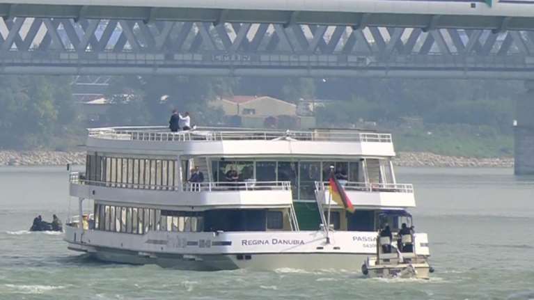 Κρουαζιέρα στο Δούναβη χωρίς επίσημη μετάφραση για τους 27 ηγέτες