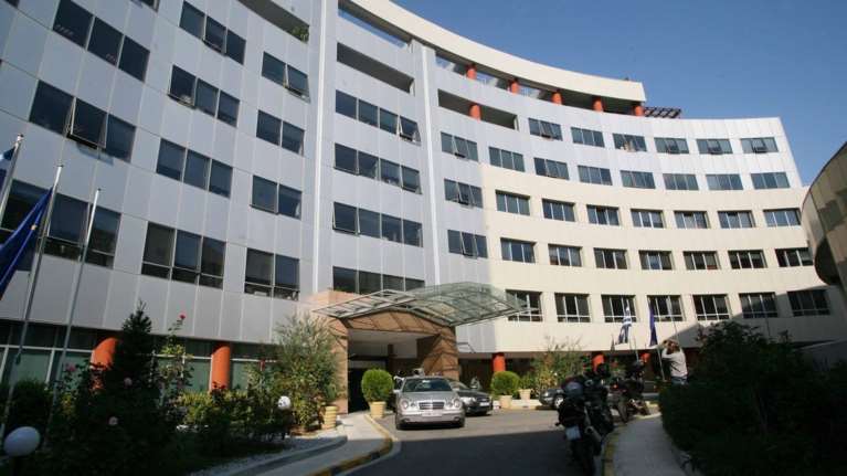 Τραγέλαφος: Χάθηκε η εικόνα από τη δημοπρασία!