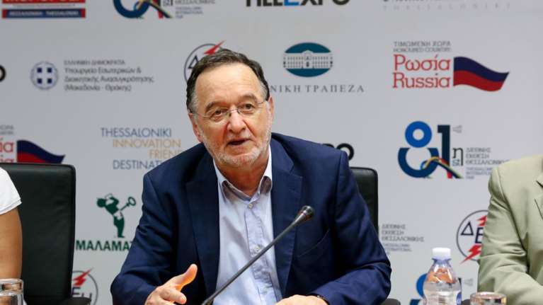 Λαφαζάνης για COSCO: Το λιμάνι δεν είναι κατεχόμενα