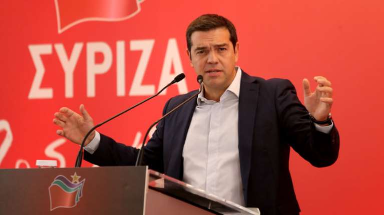 Oποιος δεν έχει τα λεφτά για τις άδειες θα εκπέσει