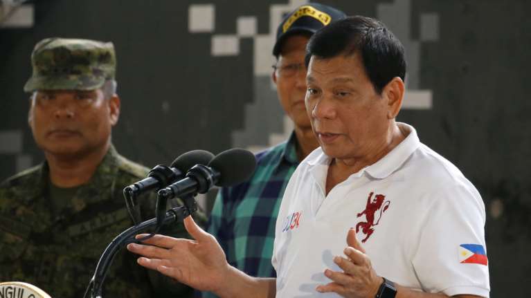 Ο πρόεδρος των Φιλιππίνων ξαναχτυπά με υβρεολόγιο κατά της  ΕΕ