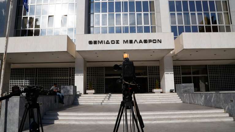 Μήνυση της ΝΔ στον Αρειο Πάγο για τις τηλεοπτικές άδειες