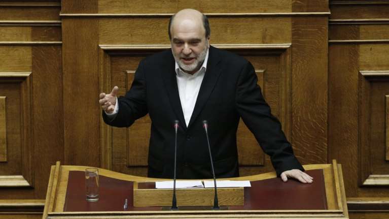 Αλεξιάδης: Πιο δίκαια τα τέλη κυκλοφορίας του 2017