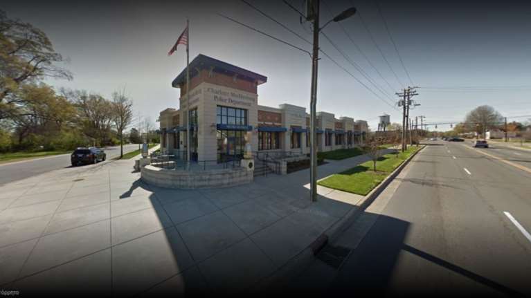 Εκκενώθηκε η αστυνομική διεύθυνση στο Σάρλοτ