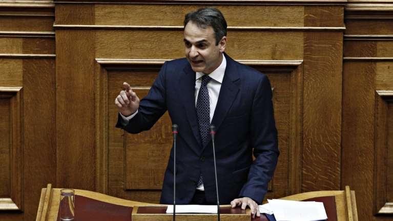 Μητσοτάκης σε Τσίπρα: Είστε απολογούμενος, όχι κατήγορος