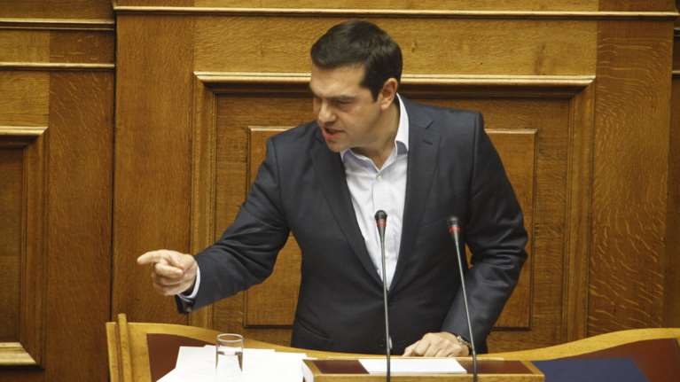 Τσίπρας κατά Μητσοτάκη: Η ΝΔ θέλει το ξεπούλημα της δημόσιας περιουσίας