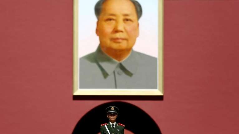 Η επιστροφή του Μάο στις Βρυξέλλες-Τρίτο στα γκάλοπ το Κόμμα της Εργασίας