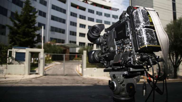 Τοπίο στην ομίχλη για ΣτΕ, κυβέρνηση και &quot;καναλάρχες&quot;