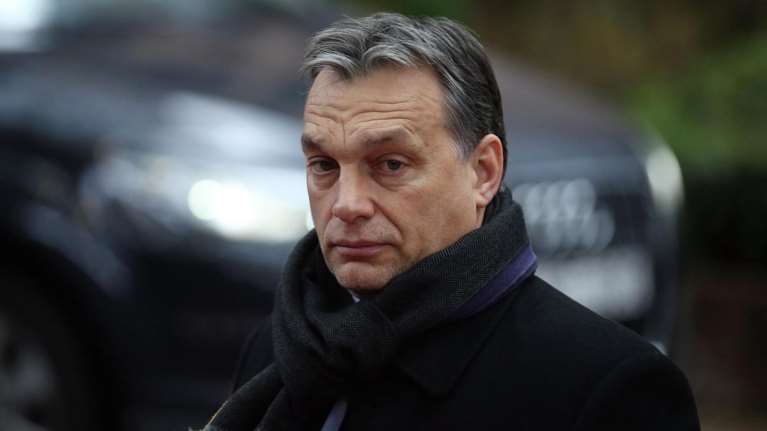 «Σνομπάρουν» οι Ούγγροι τον Όρμπαν και το δημοψήφισμα