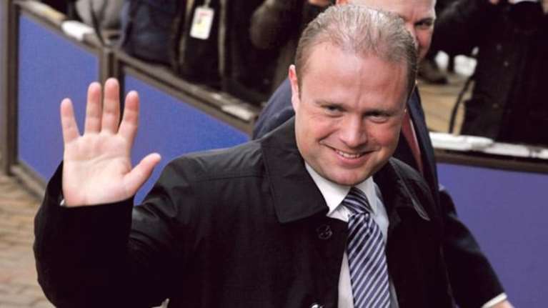 Η απίστευτη παρομοίωση του Μαλτέζου πρωθυπουργού για το Brexit