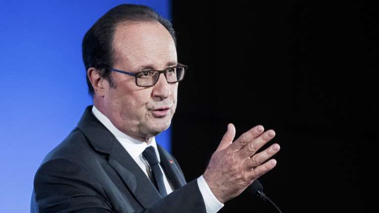 Ο Ολάντ κινδυνεύει να μην είναι υποψήφιος των σοσιαλιστών για την προεδρία