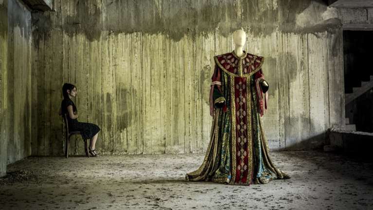 Θεατρικά κοστούμια στο τζαμί Αλατζά Ιμαρέτ