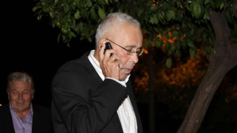 "Ασε με να φύγω" είπε ο Ζουράρις στον Τσίπρα μετά μουσικής