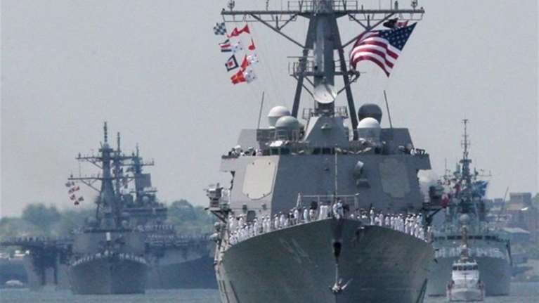 Επίθεση με πυραύλους σε αμερικανικό πλοίο στην Υεμένη