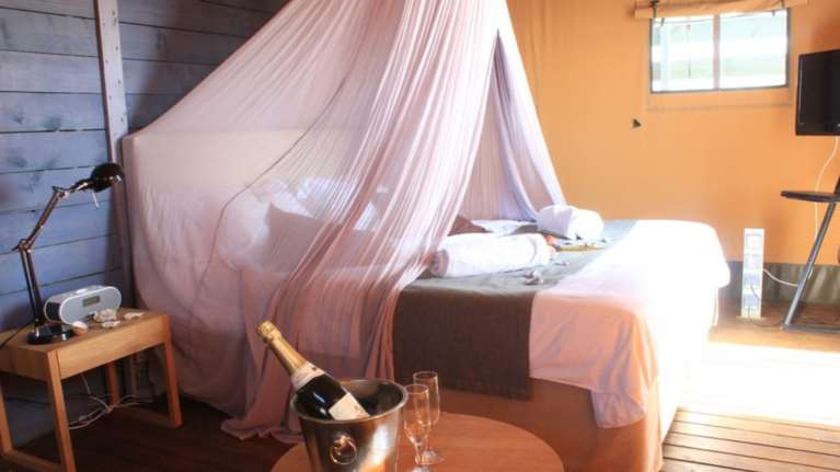 Ανοίγει το πρώτο κάμπινγκ 5 αστέρων στην Ελλάδα !