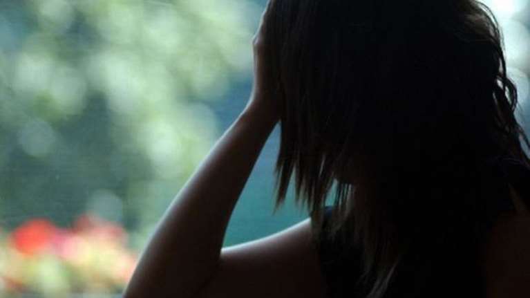 Φρίκη: Βίασε την κόρη του επειδή ήταν πολύ «δυτική»