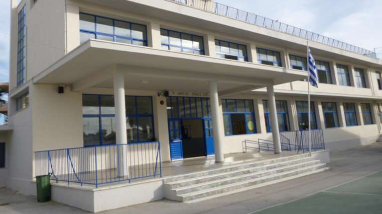 «Δημοψήφισμα» - πρόκληση σε δημοτικό της Χίου για τα προσφυγόπουλα