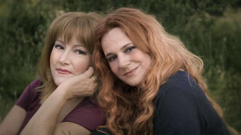 Η Ευανθία Ρεμπούτσικα και η Έλλη Πασπαλά επιστρέφουν στο Gazarte